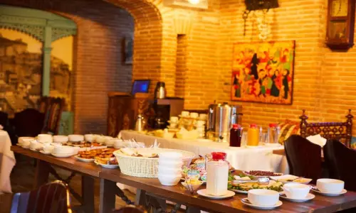 هتل آیوانی تفلیس هتل آیوانی تفلیس